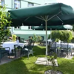 Hotel Zur Alten Oder- Frankfurt-Oder 3*