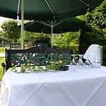 Hotel Zur Alten Oder- Frankfurt-Oder Hotel