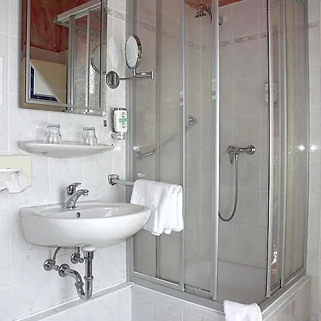 Hotel Zur Alten Oder- Frankfurt-Oder Hotel 3*