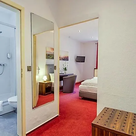 Zur Alten Oder- Frankfurt-oder فندق 3*