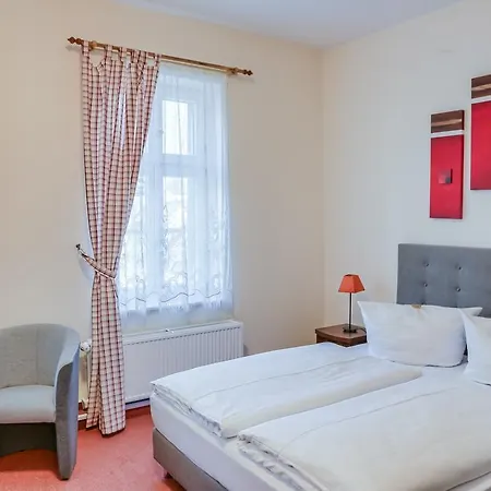 Hotel Zur Alten Oder- Frankfurt-Oder Hotel 3*