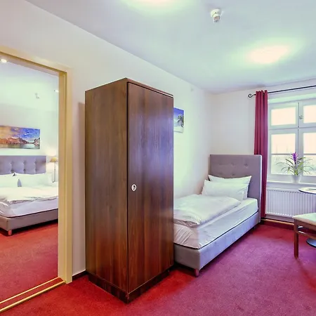 Hotel Zur Alten Oder- Frankfurt-Oder 3*