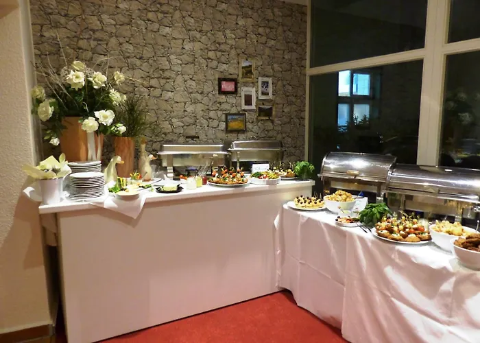 Zur Alten Oder- Frankfurt-oder Otel 3*