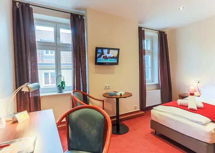 Zur Alten Oder- Frankfurt-oder Otel